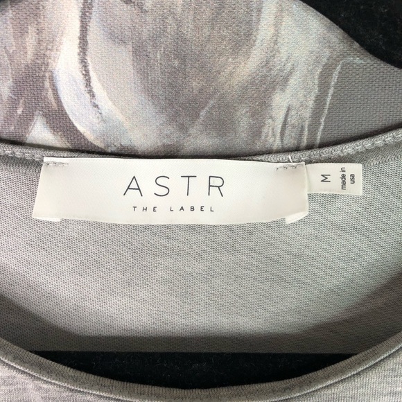 ASTR the Label Gray Cropped Gathered Tie Tank Top - Picture 3 of 5